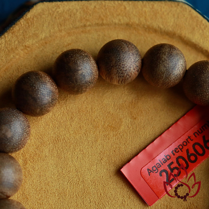 Vòng Trầm Hương Hạt Tròn | 12 Ly | Trầm Tốc Kiến Tự Nhiên Lâu Năm